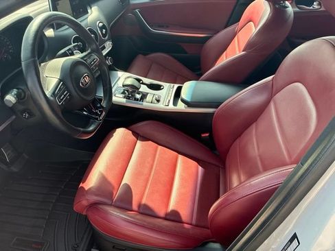 Used 2019 Kia Stinger GT2 AWD/4WD image 8