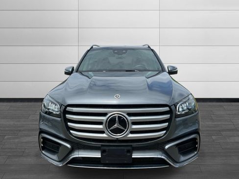 Certified 2025 Mercedes-Benz GLS 450 4MATIC w/ AMG Line Exterior image 8