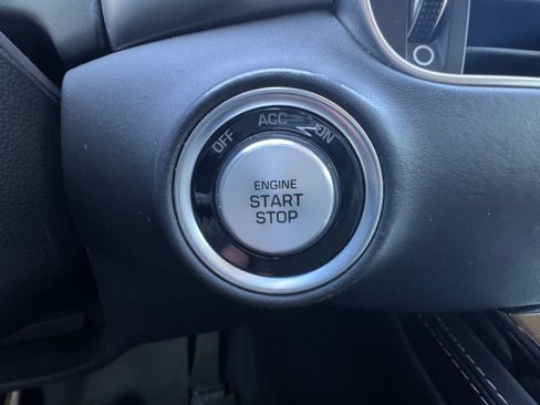 Used 2021 Genesis G90 3.3T Premium RWD image 29