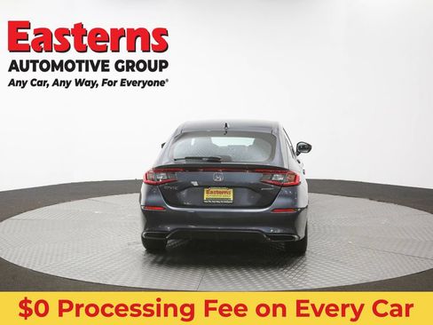 Used 2025 Honda Civic Sport image 36