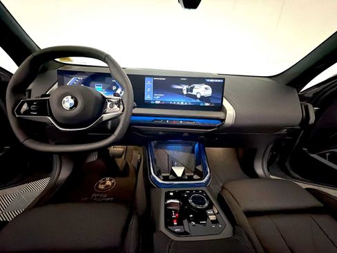Used 2026 BMW X3 xDrive30i w/ Convenience Package AWD/4WD image 12