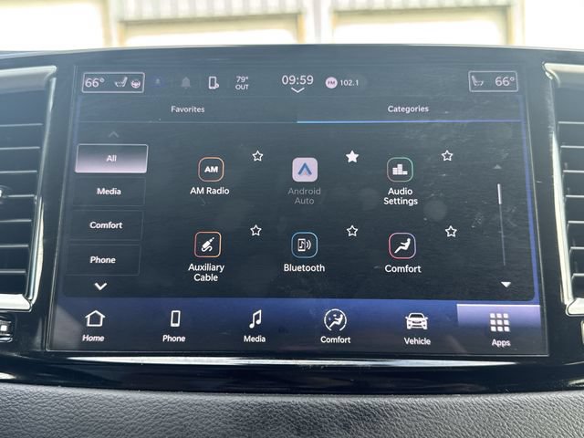 Used 2024 Chrysler Pacifica Touring-L FWD image 14
