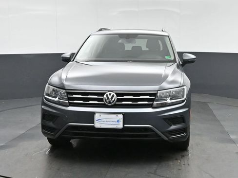 Used 2019 Volkswagen Tiguan SE image 2