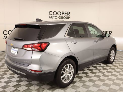 Used 2023 Chevrolet Equinox LT w/ Driver Convenience Package image 20
