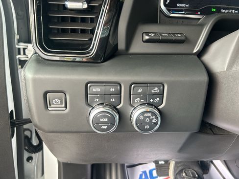 Used 2024 GMC Sierra 1500 AT4X AWD/4WD image 26