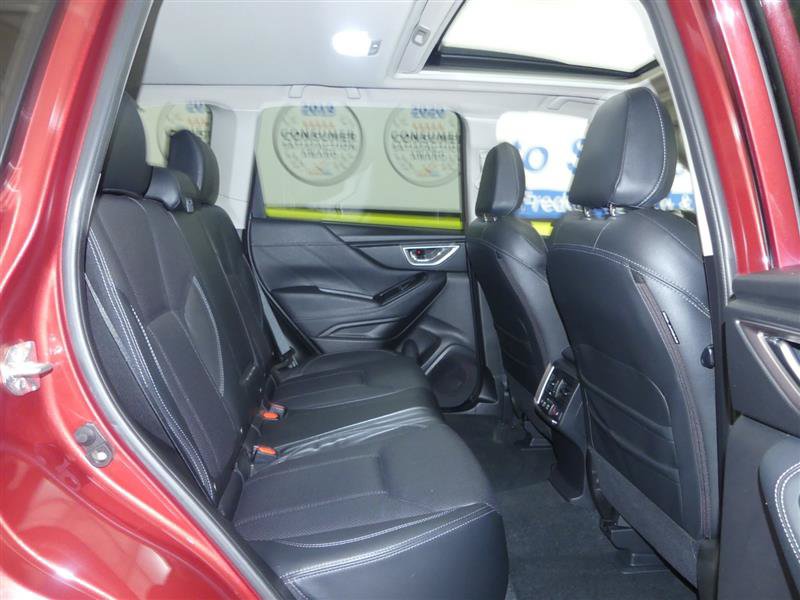 Used 2021 Subaru Forester Touring AWD/4WD image 21