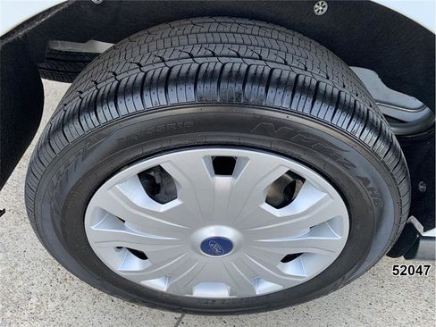 Used 2023 Ford Transit Connect XL image 26