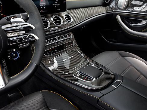 Used 2023 Mercedes-Benz E 63 AMG S image 47