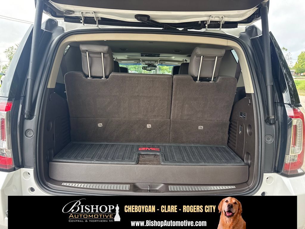 Used 2019 GMC Yukon Denali w/ Denali Ultimate Package AWD/4WD image 7