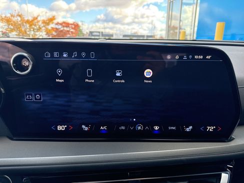 New 2026 Chevrolet Traverse LT image 21