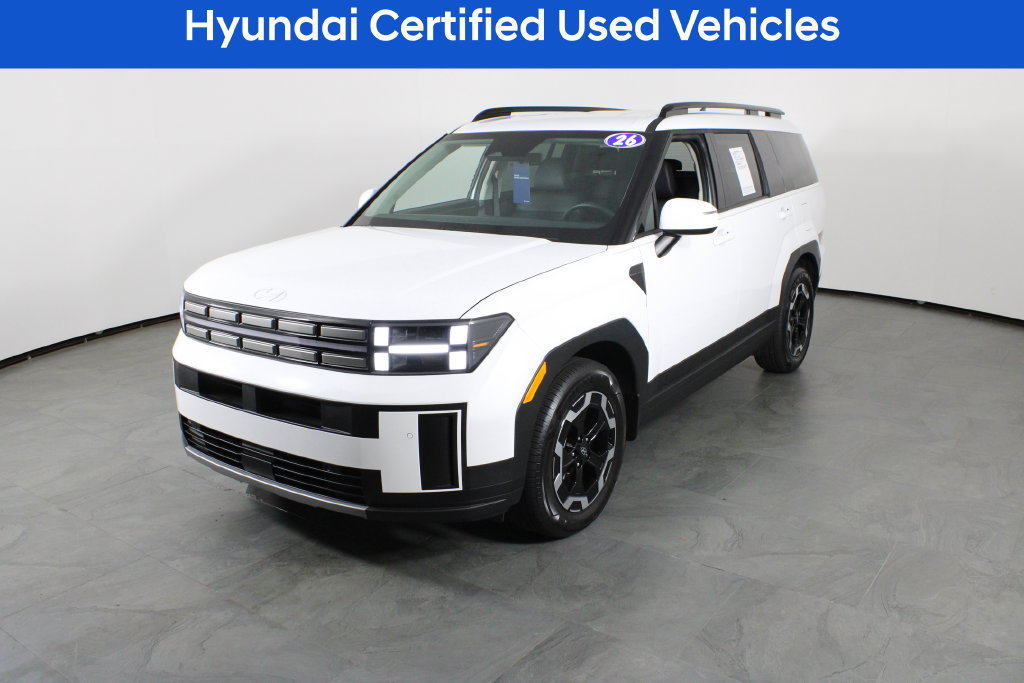 Used 2026 Hyundai Santa Fe SEL FWD image 2