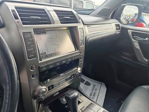 Used 2019 Lexus GX 460 Premium AWD/4WD image 17