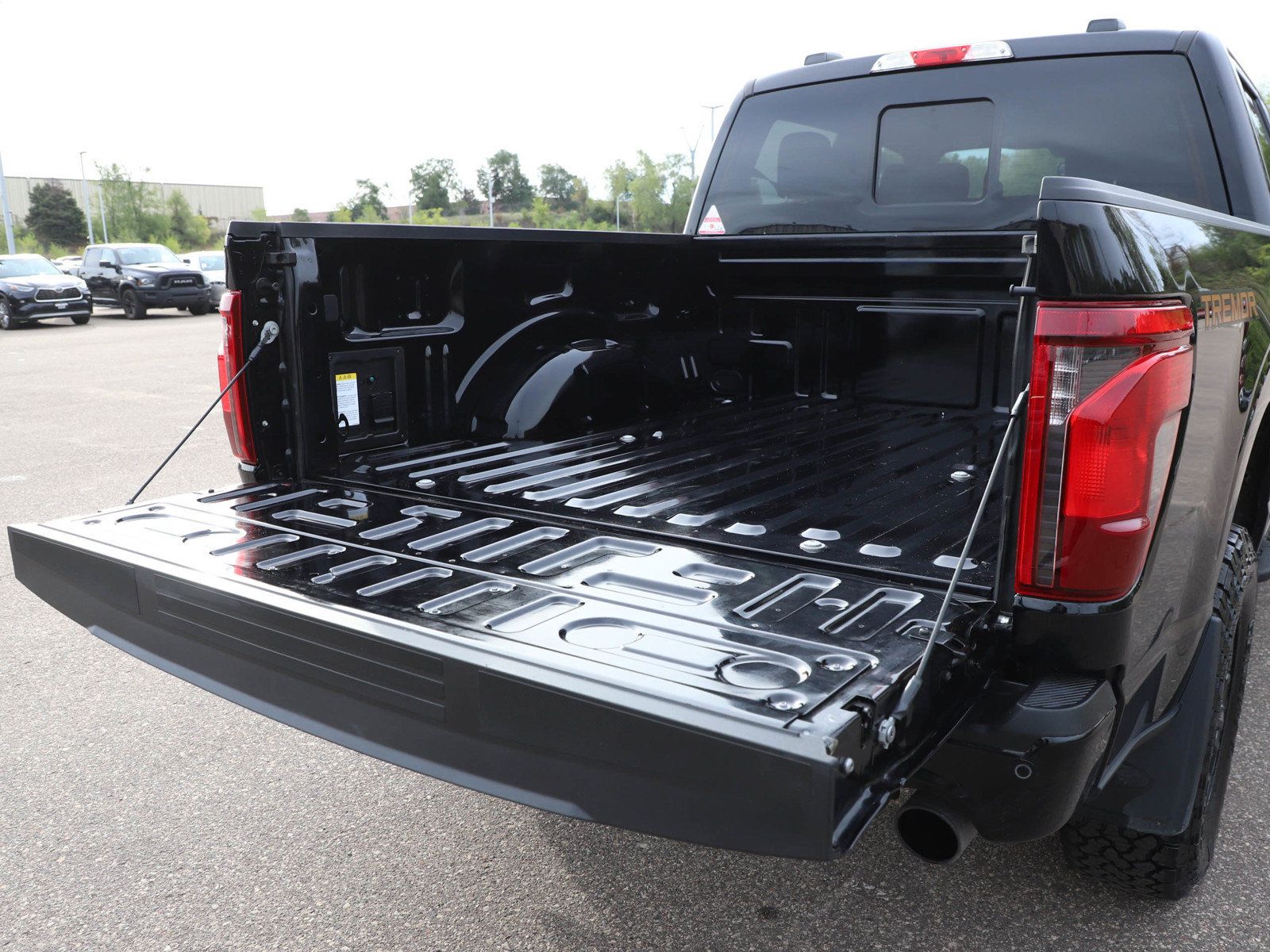 Used 2025 Ford F150 Tremor AWD/4WD image 13