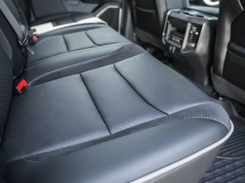 New 2026 RAM 1500 Laramie AWD/4WD image 37