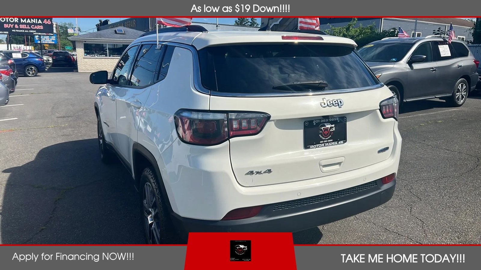 Used 2018 Jeep Compass Latitude w/ Popular Equipment Group AWD/4WD image 3