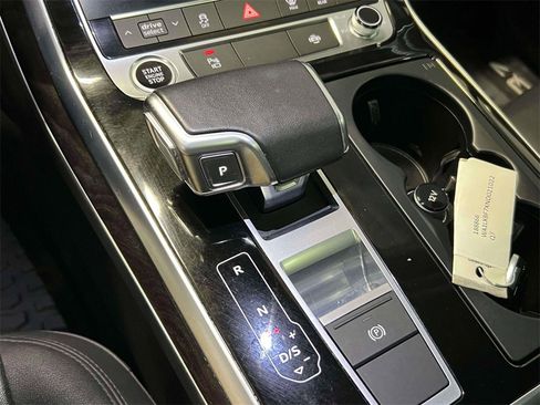Used 2022 Audi Q7 3.0T Premium Plus image 32