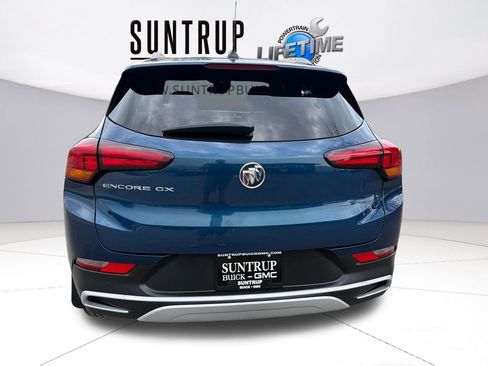 Used 2021 Buick Encore GX Select image 4