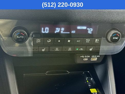 Used 2026 Subaru Outback Premium AWD/4WD image 18