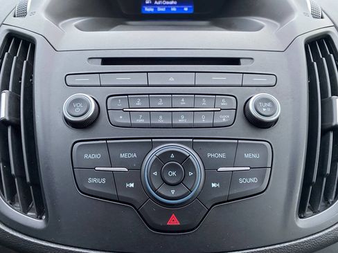 Used 2017 Ford Escape SE image 22