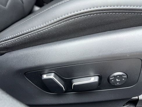 Used 2024 BMW 530i image 51