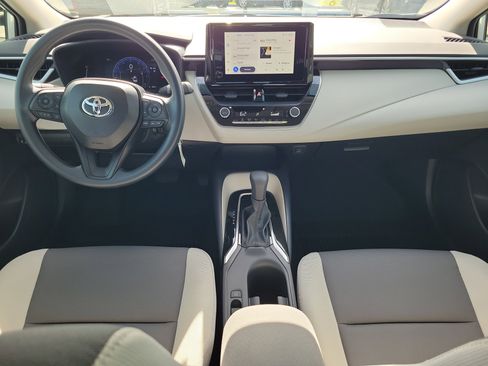 Used 2026 Toyota Corolla LE FWD image 12
