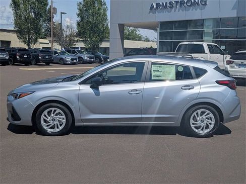 New 2025 Subaru Impreza 2.0i image 2