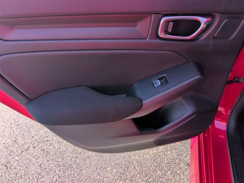 Used 2025 Honda Civic Sport image 34