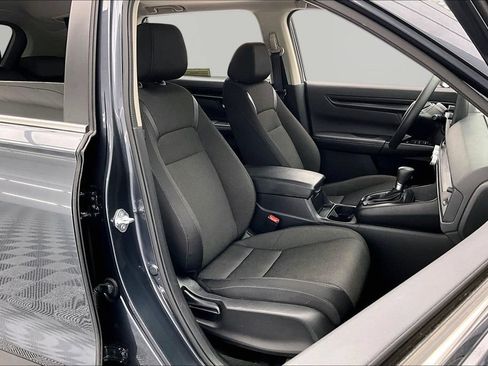 Used 2025 Honda CR-V EX image 7