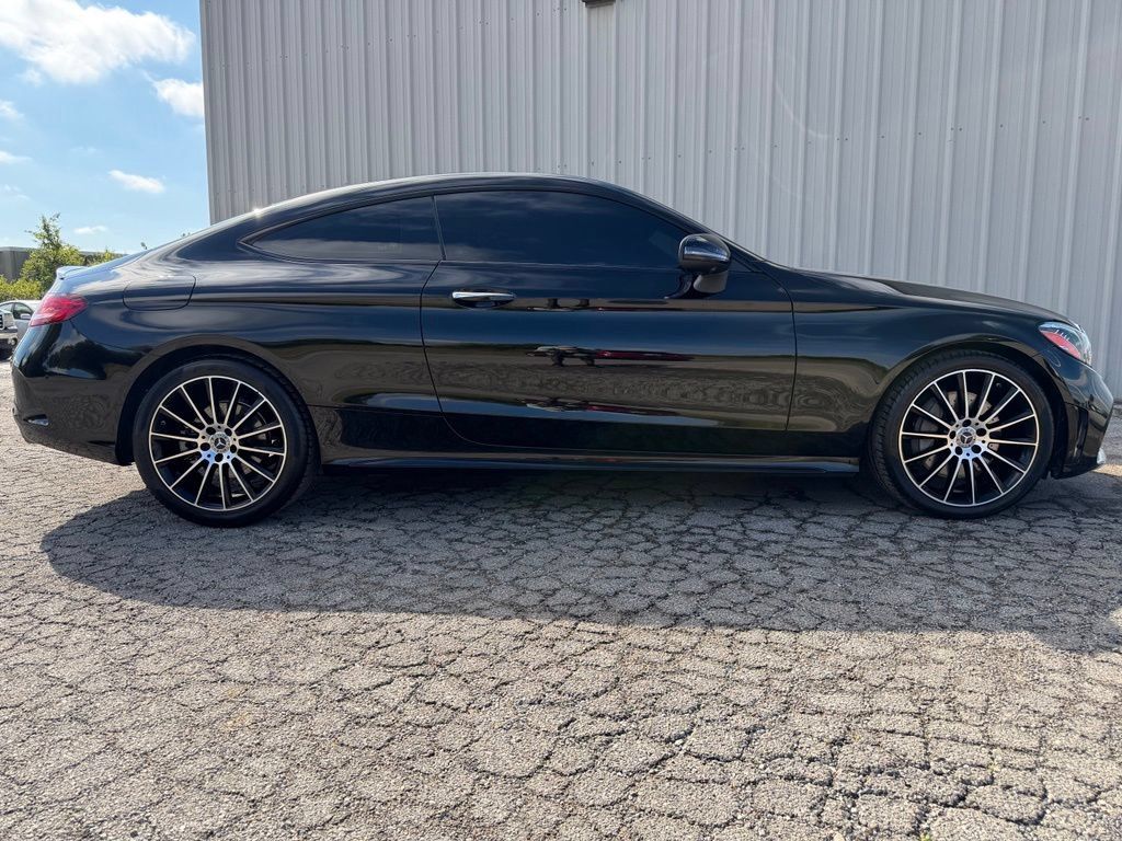 Used 2023 Mercedes-Benz C 300 Coupe image 4