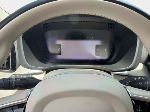 Certified 2024 Volvo XC60 B5 Plus w/ Climate Package AWD/4WD image 26