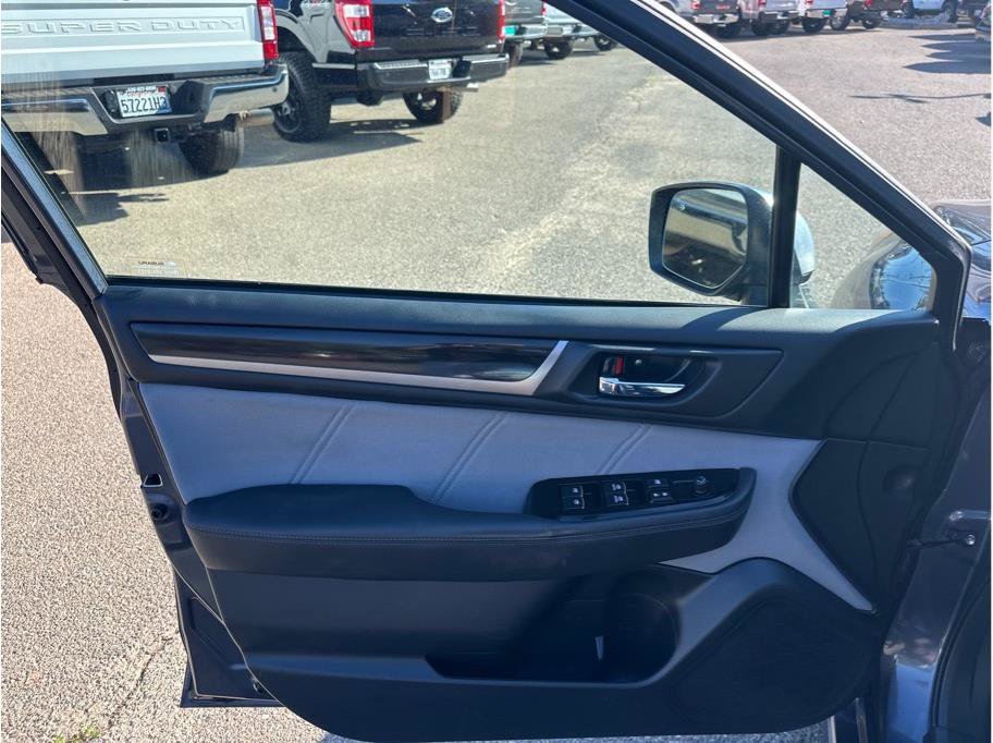 Used 2017 Subaru Legacy 2.5i Sport AWD/4WD image 15
