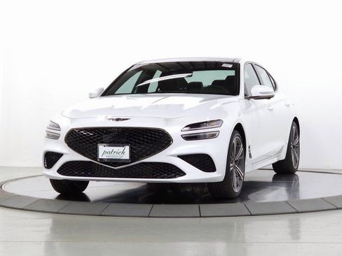 Used 2025 Genesis G70 3.3T Advanced image 3