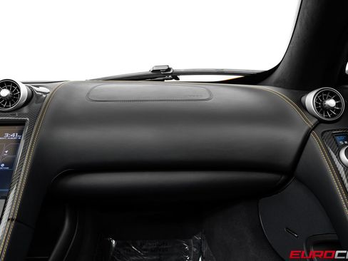 Used 2013 McLaren MP4-12C Spider RWD image 39