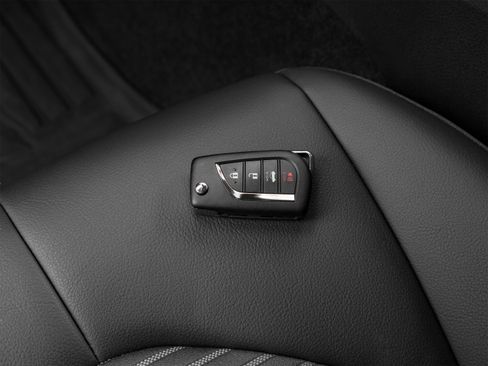 Used 2023 Toyota Camry SE w/ Audio Upgrade Package FWD image 36