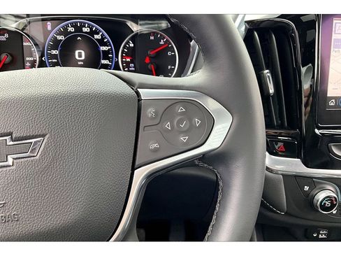 Used 2023 Chevrolet Traverse Premier w/ Redline Edition image 12