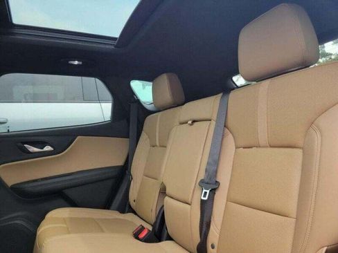 Used 2023 Chevrolet Blazer Premier w/ Driver Confidence II Package FWD image 29