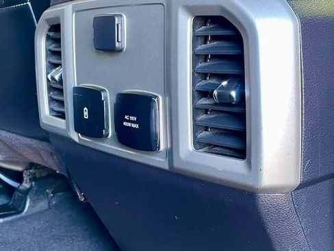 Used 2020 Ford F150 Lariat AWD/4WD image 14