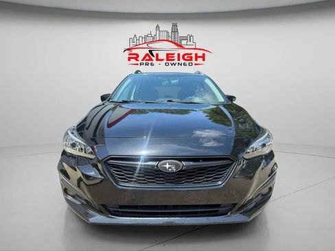 Used 2019 Subaru Impreza 2.0i Premium image 6