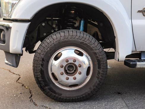 Used 2013 Ford F450 Lariat w/ Lariat Ultimate Pkg image 11