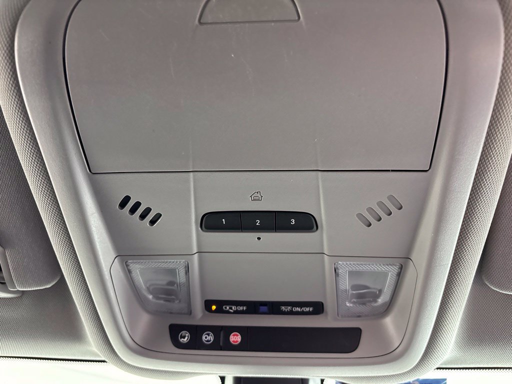 Used 2019 Chevrolet Equinox LT FWD image 18