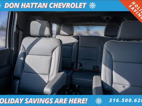 New 2025 Chevrolet Suburban Premier w/ Sun And Tow Package image 18