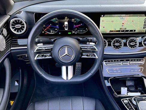Used 2023 Mercedes-Benz E 450 Cabriolet image 5