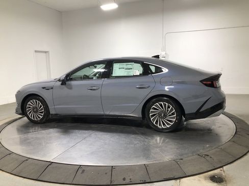 New 2025 Hyundai Sonata SEL image 4