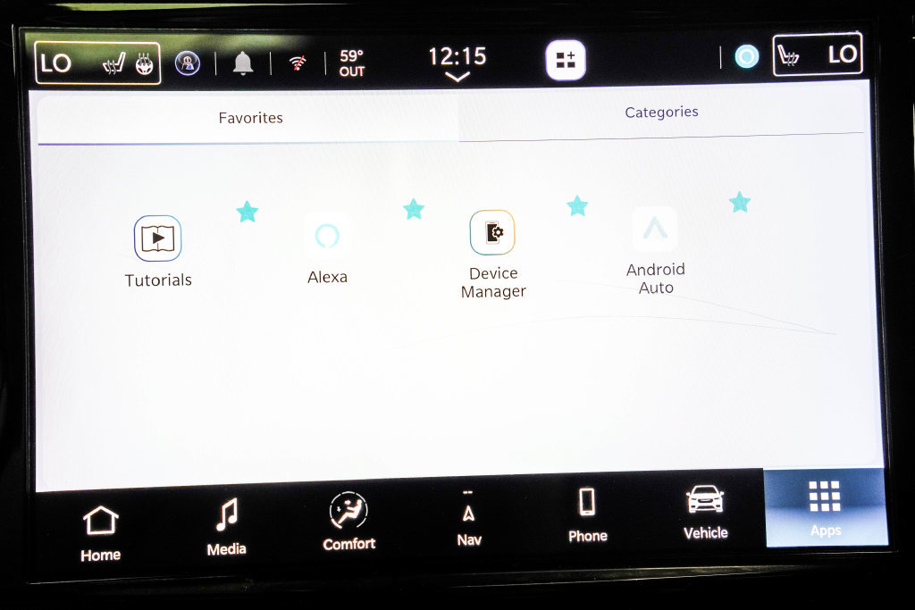 Used 2023 Chrysler Pacifica Limited FWD image 34