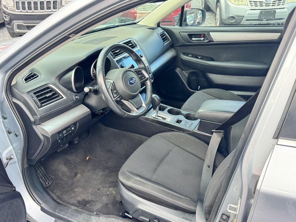 Used 2018 Subaru Outback 2.5i Premium AWD/4WD image 9