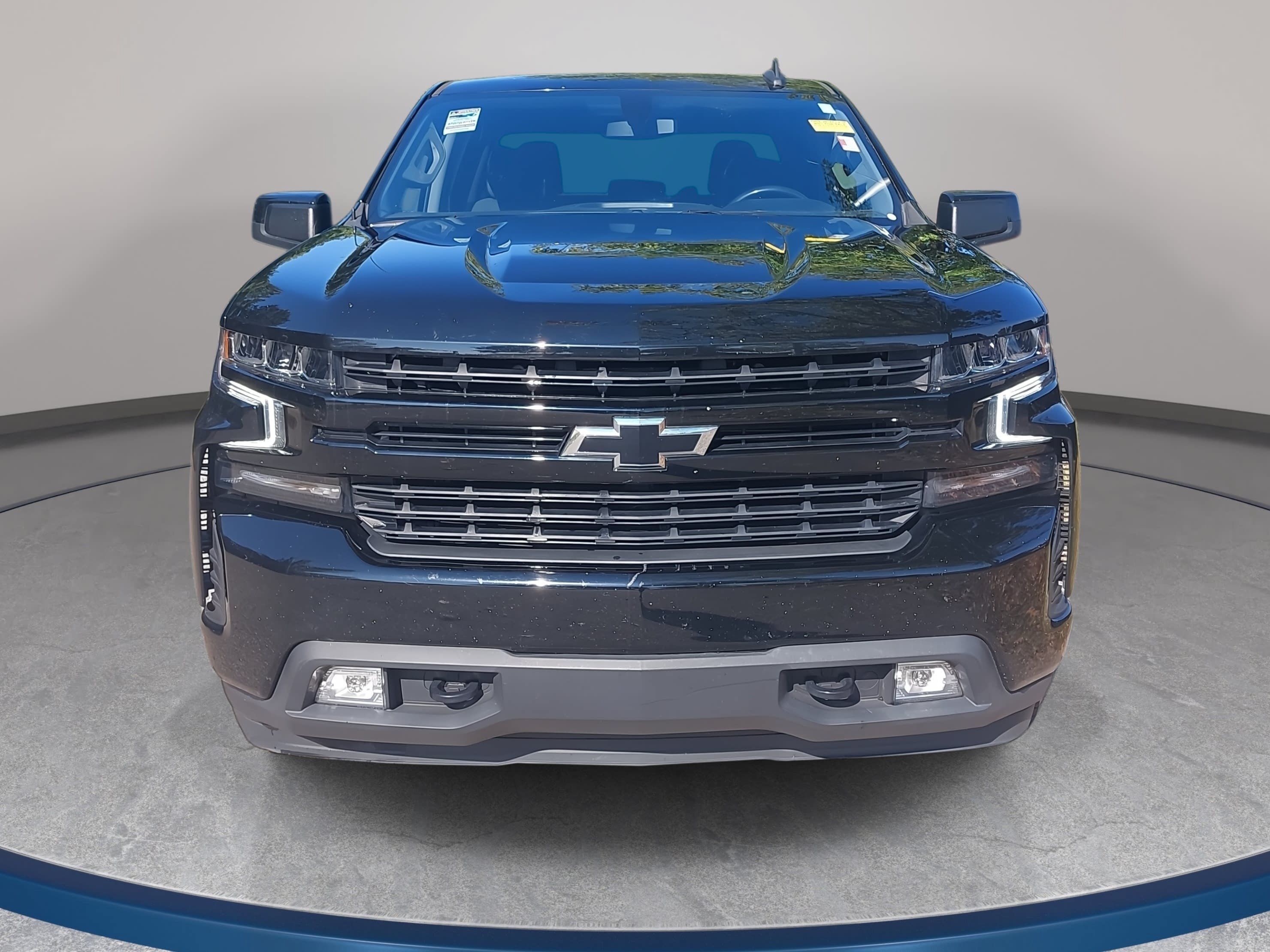 Used 2021 Chevrolet Silverado 1500 RST AWD/4WD image 2
