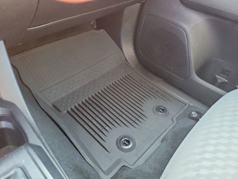 Used 2023 Toyota Tacoma SR image 29