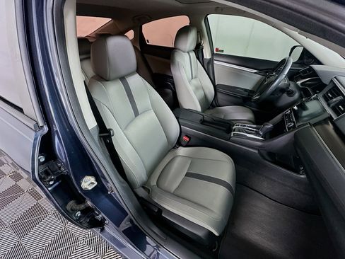 Used 2019 Honda Civic EX image 30