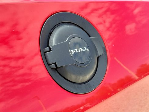 Used 2017 Dodge Challenger SXT Plus image 14