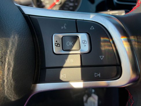 Used 2021 Volkswagen GTI S image 15